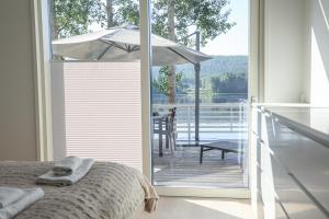 White Heaven Suite By BookLapland