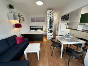 Orzycka Studio Near Westfield Mokotow
