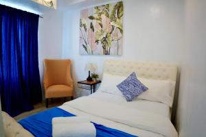 Santorini Lia Soleil at La Bella Tagaytay