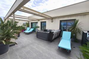 Appartements Apartment with terrace close to the beach : photos des chambres