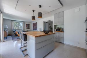 Appartements Superbe appartement 70m2 avec parking privee Lyon 4eme : photos des chambres