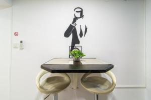 Flexible SelfCheckIns 82 - Center - New