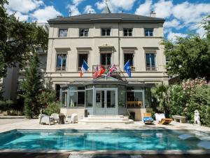 Appartements Le Chateau GrandClement, Lyon-Villeurbanne : Suite