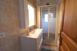 Villas Villa air-conditioning heated pool Alpilles view Mouries LS1-455 : photos des chambres