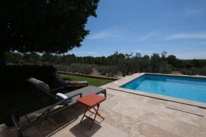 Villas Villa air-conditioning heated pool Alpilles view Mouries LS1-455 : photos des chambres