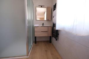 Air-conditioned villa heated pool Alpilles, sleeps 8 LS1-456