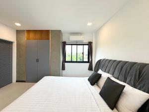 Freeda House Bang Tao Beach - Near Muay Thai Gym