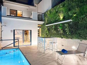 Luxury Beach House - Casa do Farol by BeCherish