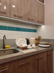 Golden Luxe Staycation Studio