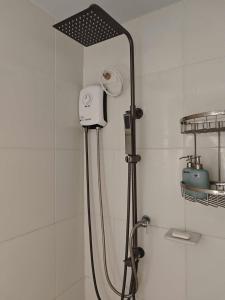 Golden Luxe Staycation Studio