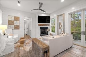 Driftwood Dream by 30A Escapes