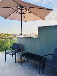 Citrus Holidays House