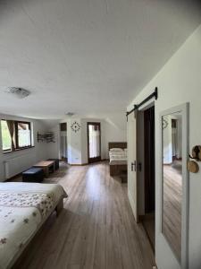 Cabana La Poarta Codrului