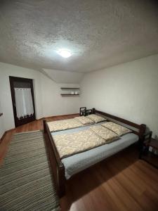 Cabana La Poarta Codrului