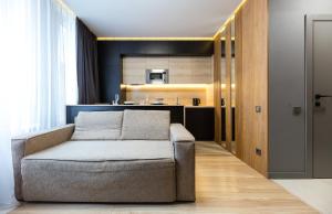 Nyvky Like Home - Файна Таун з басейном - Кв 3