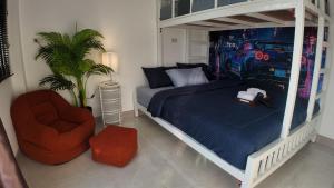 Free Netflix 2BR 8 Pax 6Mins to Lee Garden 1 Min walk to 7Eleven