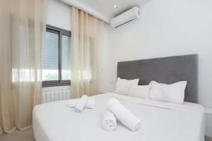 S6 Le Nid Marsaoui, Cozy apartment with balcony