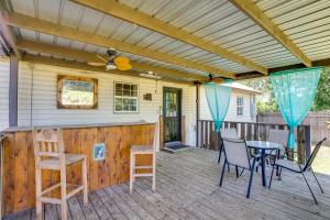 Peace, Space and Starry Nights Ranch Home in Azle