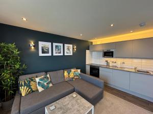 The Marlborough Sea View Holiday Apartments
