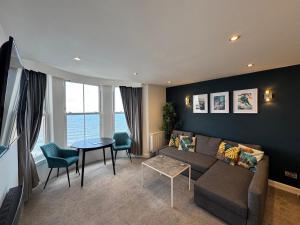 The Marlborough Sea View Holiday Apartments