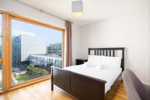 Modern 2 Bed - 8min to Grand Canal Dock Station