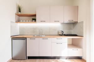 KYMA STAY - Beachfront apartments