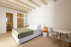 Cycladic Suites