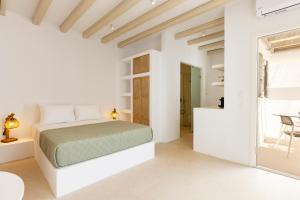 Cycladic Suites