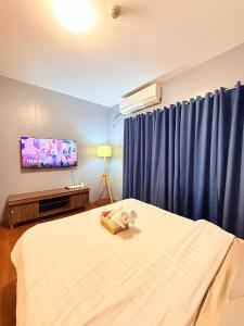 Manila Korea Town Seaview and City View Staycation