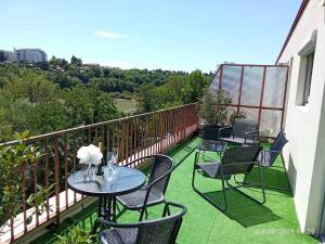 Appartements T2 - Terrasse avec vue imprenable - Secteur gare : photos des chambres