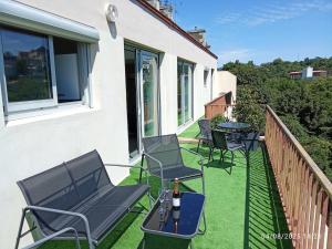 Appartements T2 - Terrasse avec vue imprenable - Secteur gare : photos des chambres