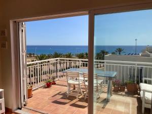Penthouse with ocean and mountain views