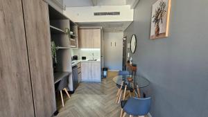 One Thibault Square 1828 by CTHA