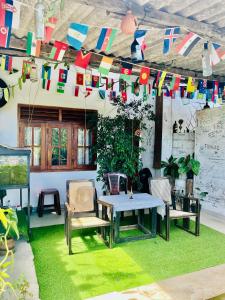 H S Home Stay