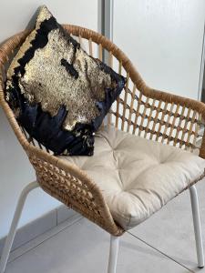 Appartements Appart Jardin Lac Casino Enghien Les Bains 15 min Paris : photos des chambres