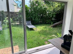 Appartements Appart Jardin Lac Casino Enghien Les Bains 15 min Paris : photos des chambres