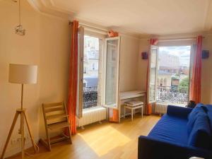 Paris Family Tour Eiffel