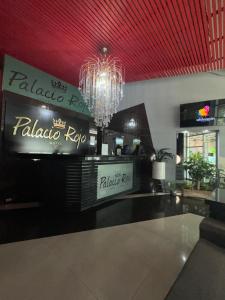 Palacio Rojo Hotel Familiar
