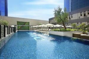 Vogue Vacation Homes, Business Bay Damac Cour Jardin close to Downtown, Burj Khalifa and Dubai Mall, Studio Apartment with City View, Access to all Amenities