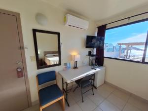 #33 Bungalow Seaside Hotel & Victors RV Park