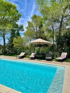 B&B / Chambres d'hotes Le Clos des Cigales : photos des chambres