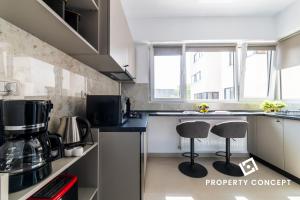 Central Spacious Apartment 104 B3