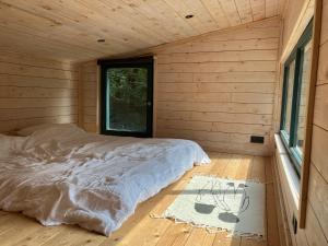 Authentique, cosy et autonome en pleine nature