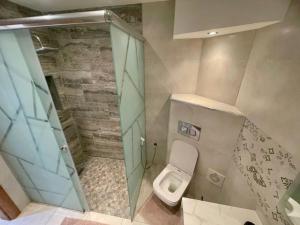 Alger - El Achour - Logement spacieux et moderne avec parking