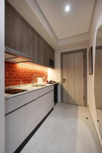 88 Escape by Spacey Pool-Modern-Prime spot #73-