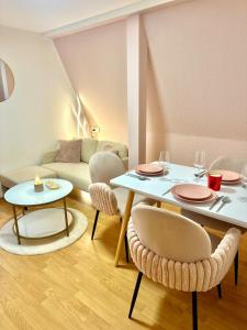 Pink Sissi Hideaway mit Seeblick