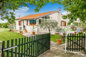 House Marlu