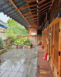Hanok Hanji Gguljam Second House
