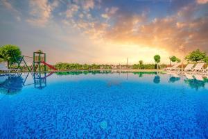 Studio near the center