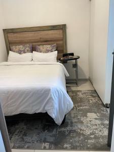 Cozy Home Away From Home The Base Apartment